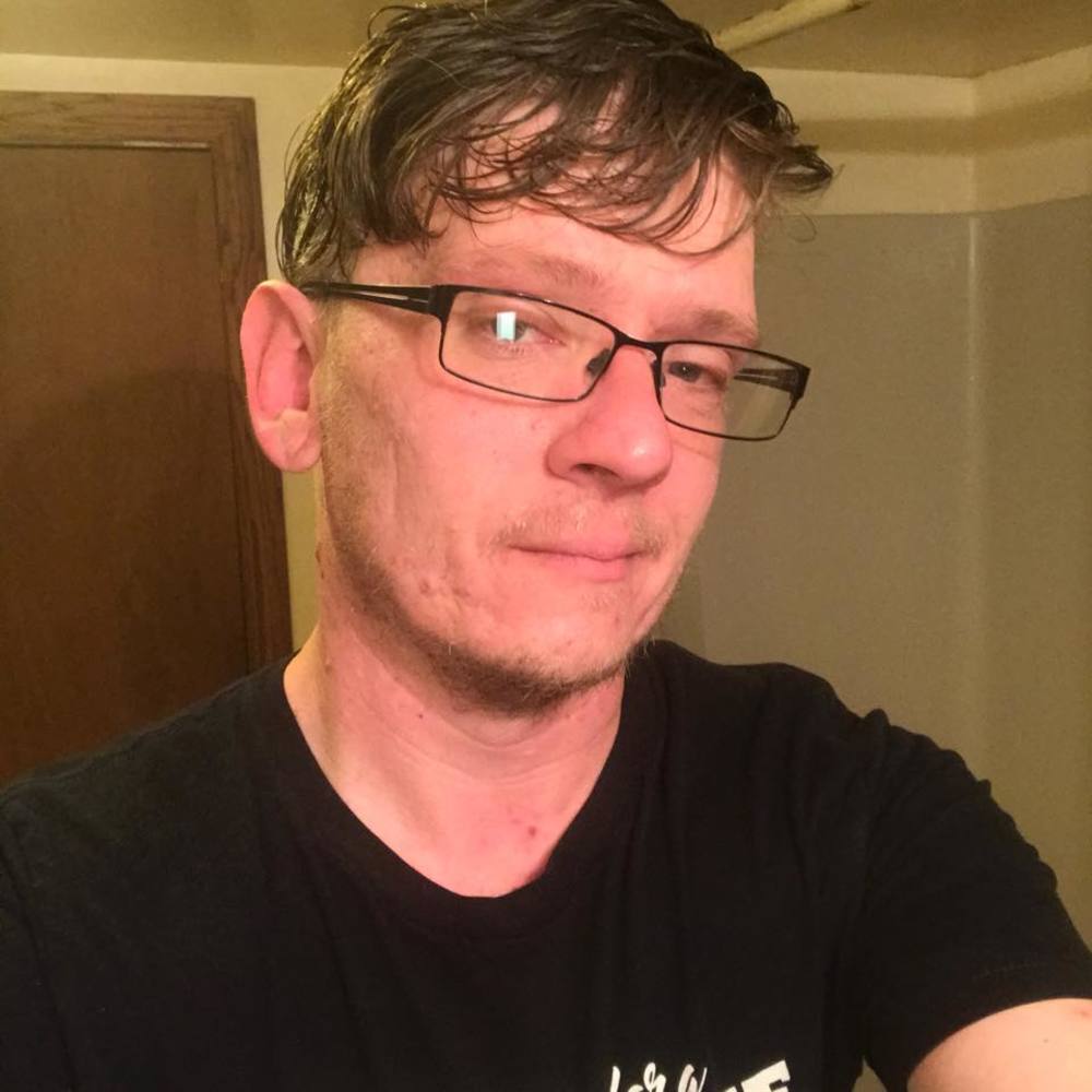 Meet your Posher, Seth